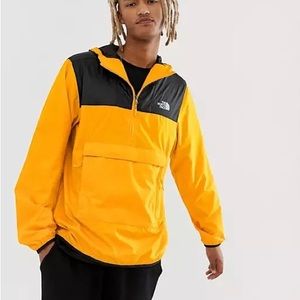 NWT The North Face Fanorak Zinnia Orange Mens small